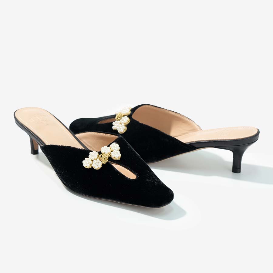 Pearl Petal Mules