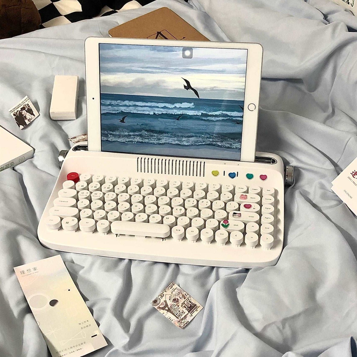 Retro Bluetooth Keyboard